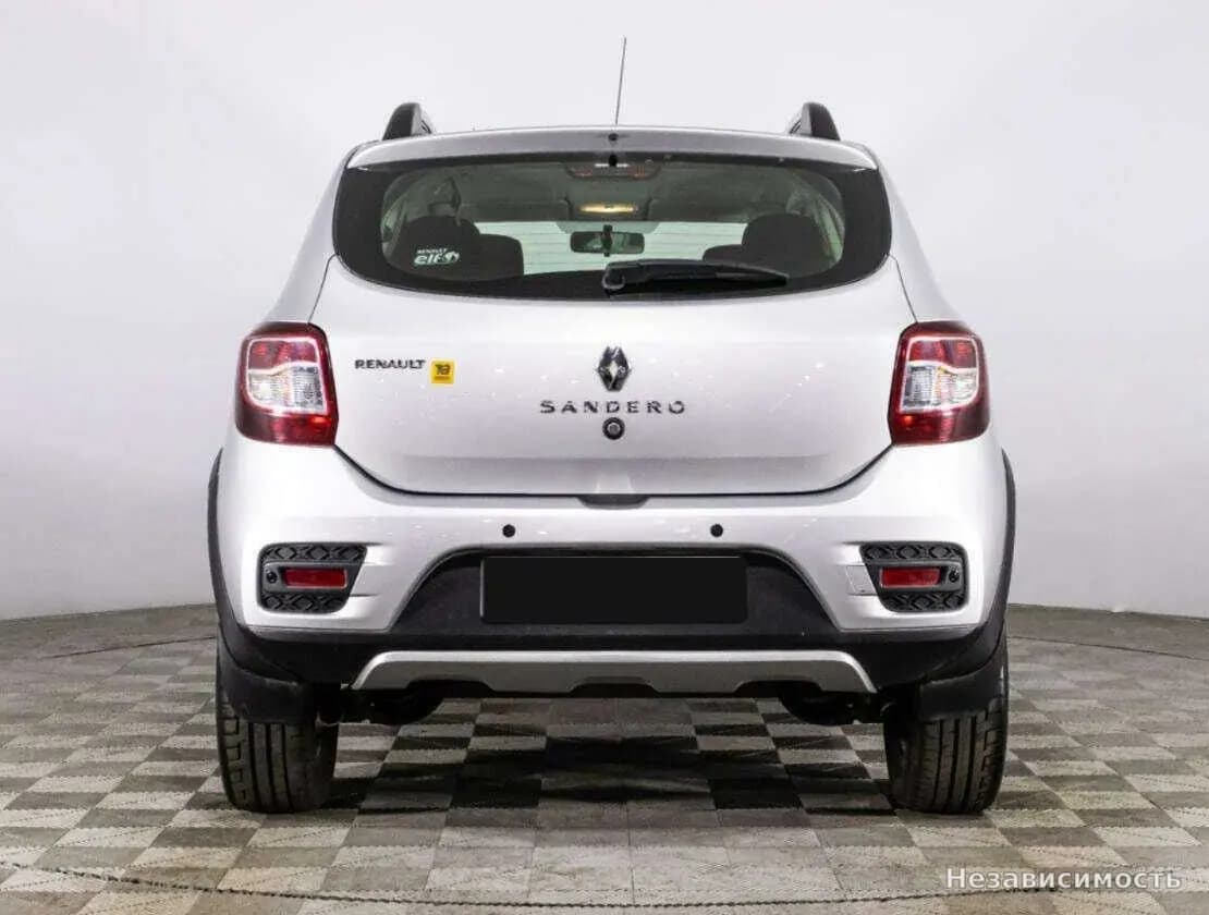Renault Sandero 2015 с пробегом — фото 6