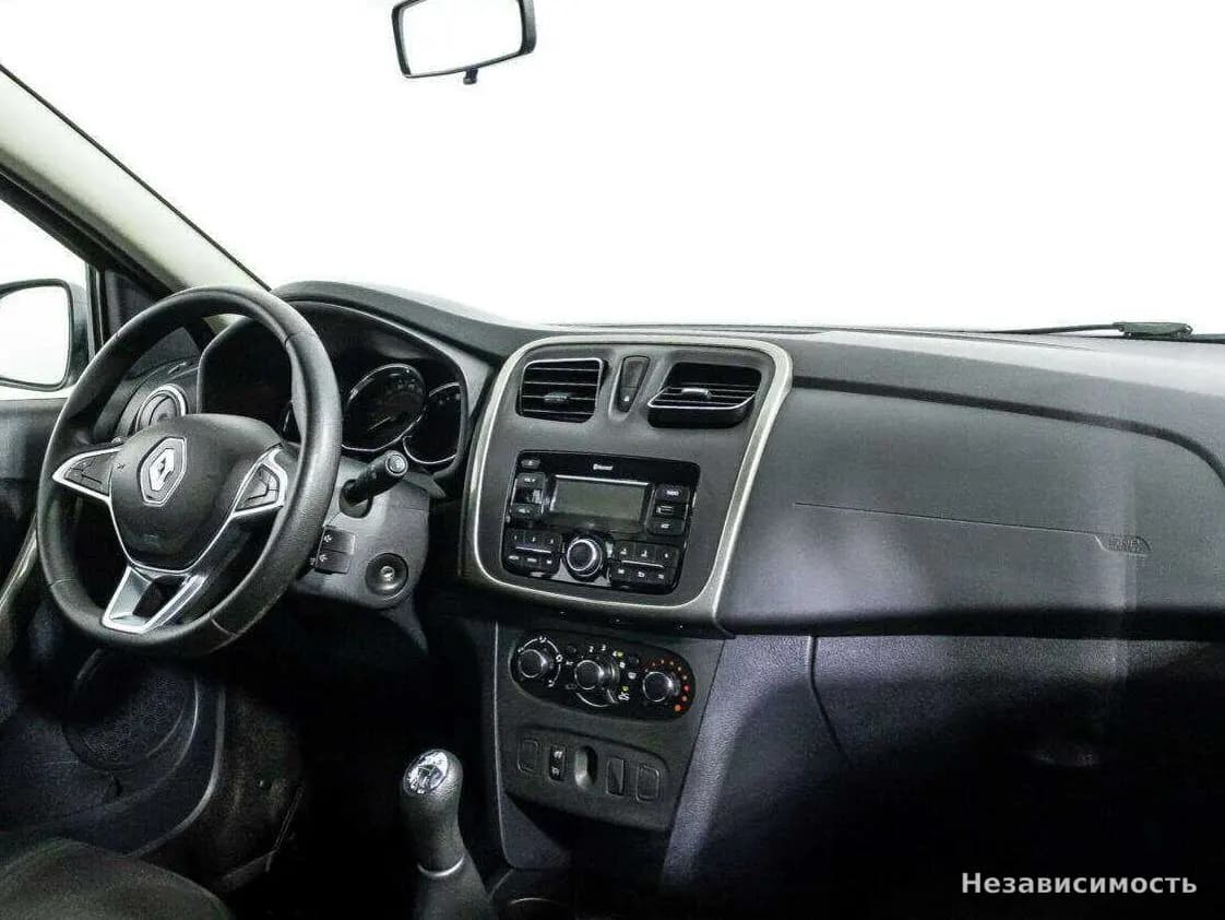 Renault Sandero 2018 с пробегом — фото 9