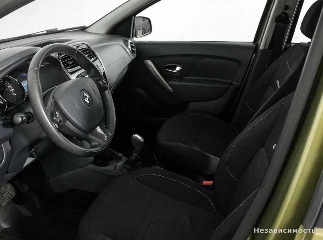 Renault Sandero 2015 с пробегом — фото 9