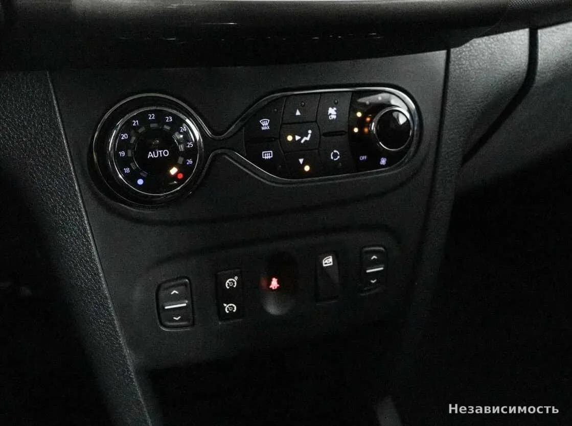 Renault Sandero 2015 с пробегом — фото 10