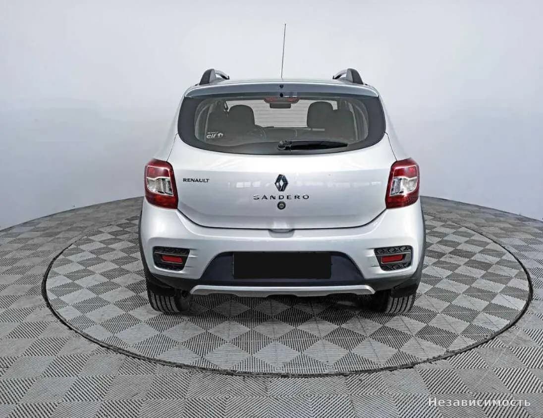 Renault Sandero 2017 с пробегом — фото 6