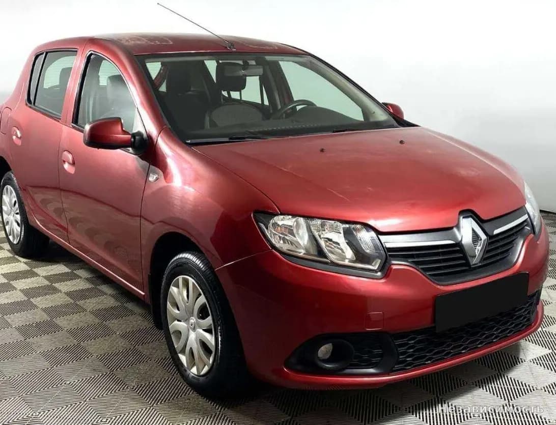 Renault Sandero 2015 с пробегом — фото 3