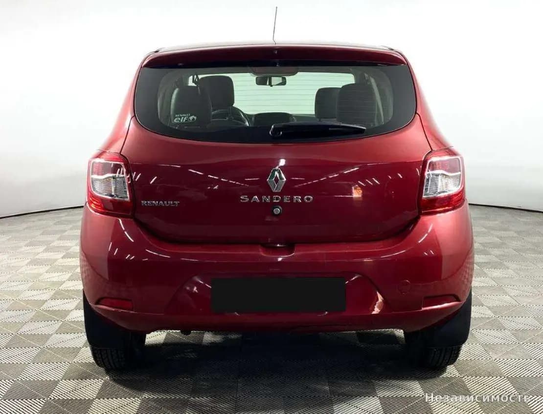 Renault Sandero 2015 с пробегом — фото 5
