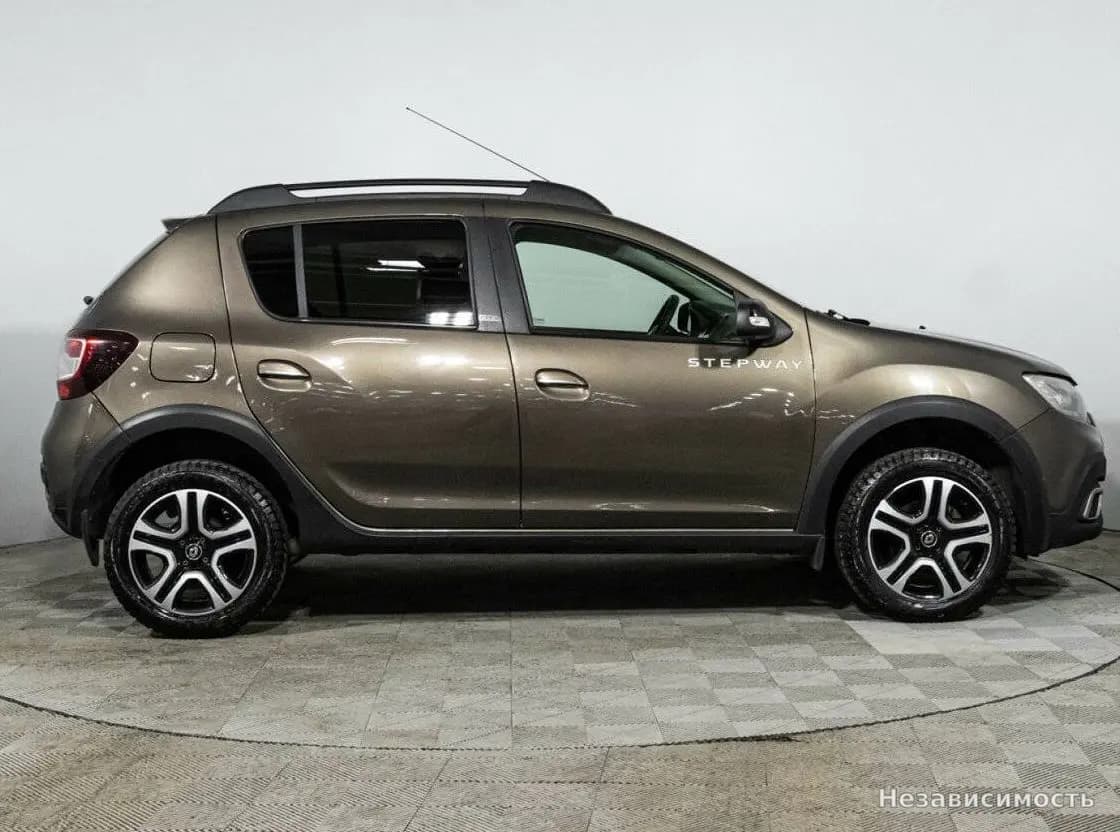 Renault Sandero 2019 с пробегом — фото 8