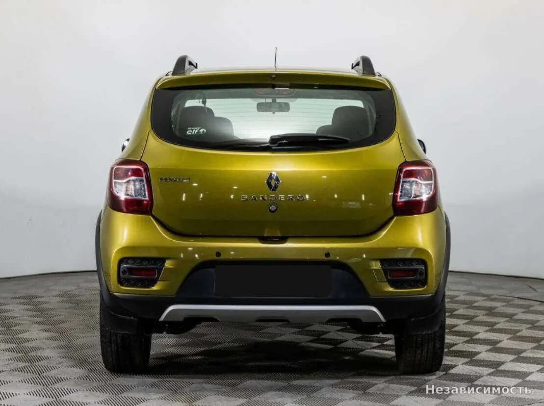 Renault Sandero 2017 с пробегом — фото 6