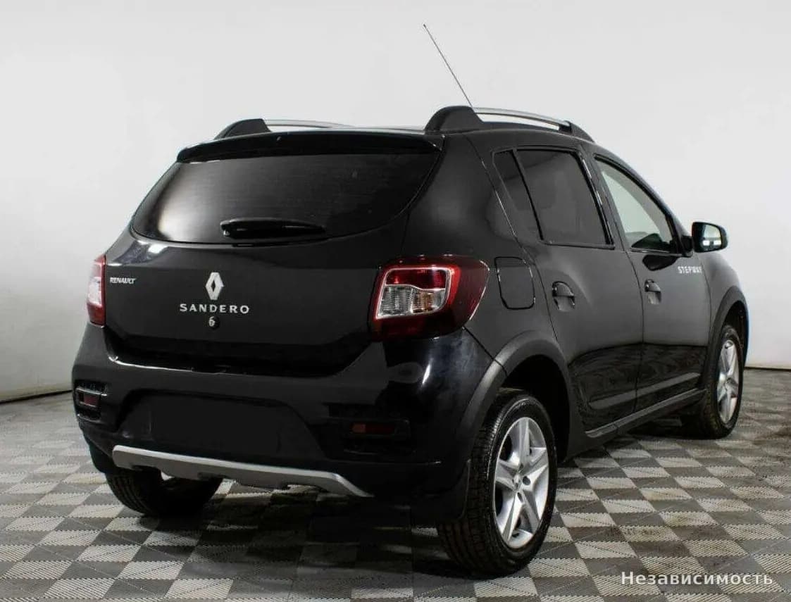 Renault Sandero 2017 с пробегом — фото 4