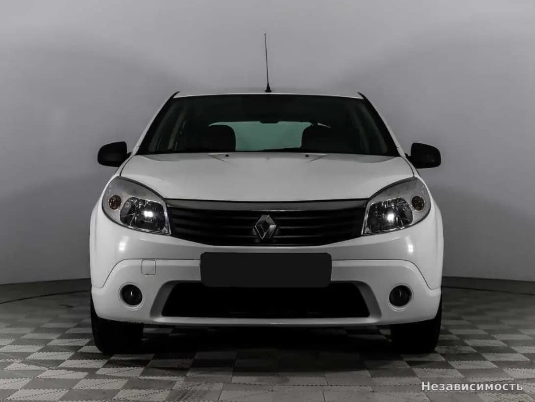 Renault Sandero 2014 с пробегом — фото 2