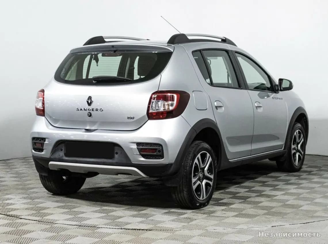 Renault Sandero 2022 с пробегом — фото 5