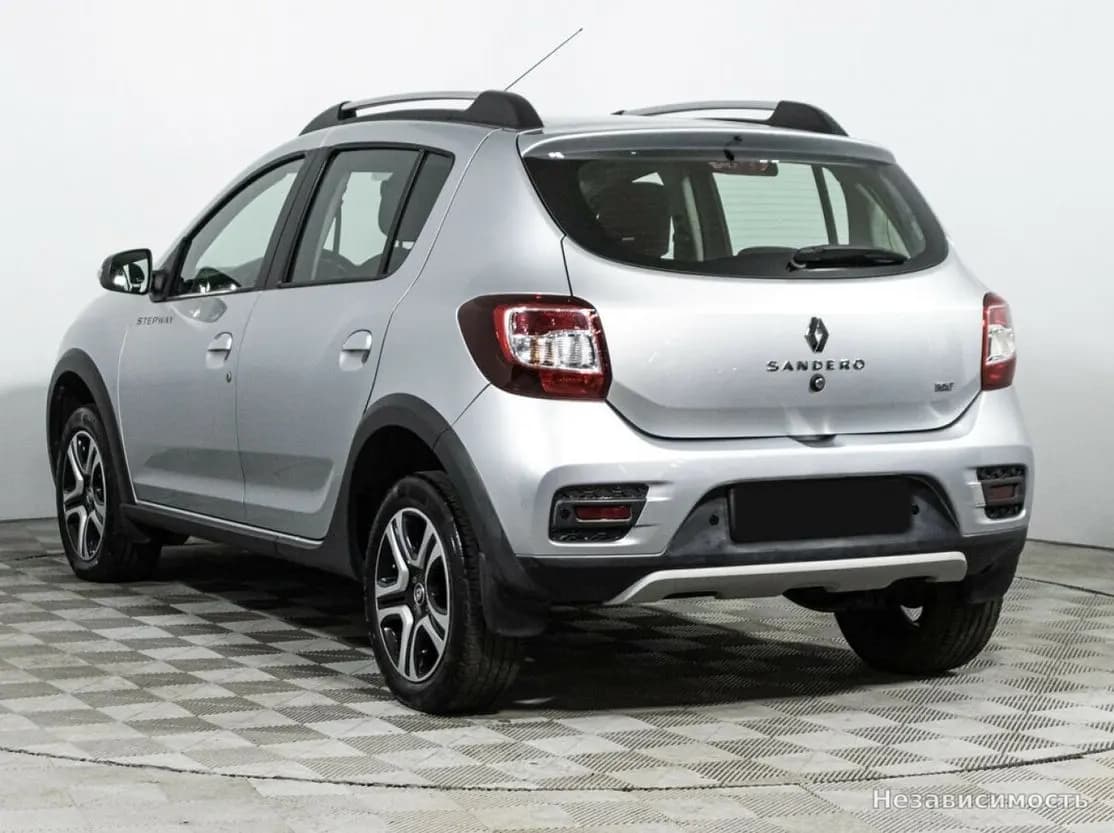 Renault Sandero 2022 с пробегом — фото 7
