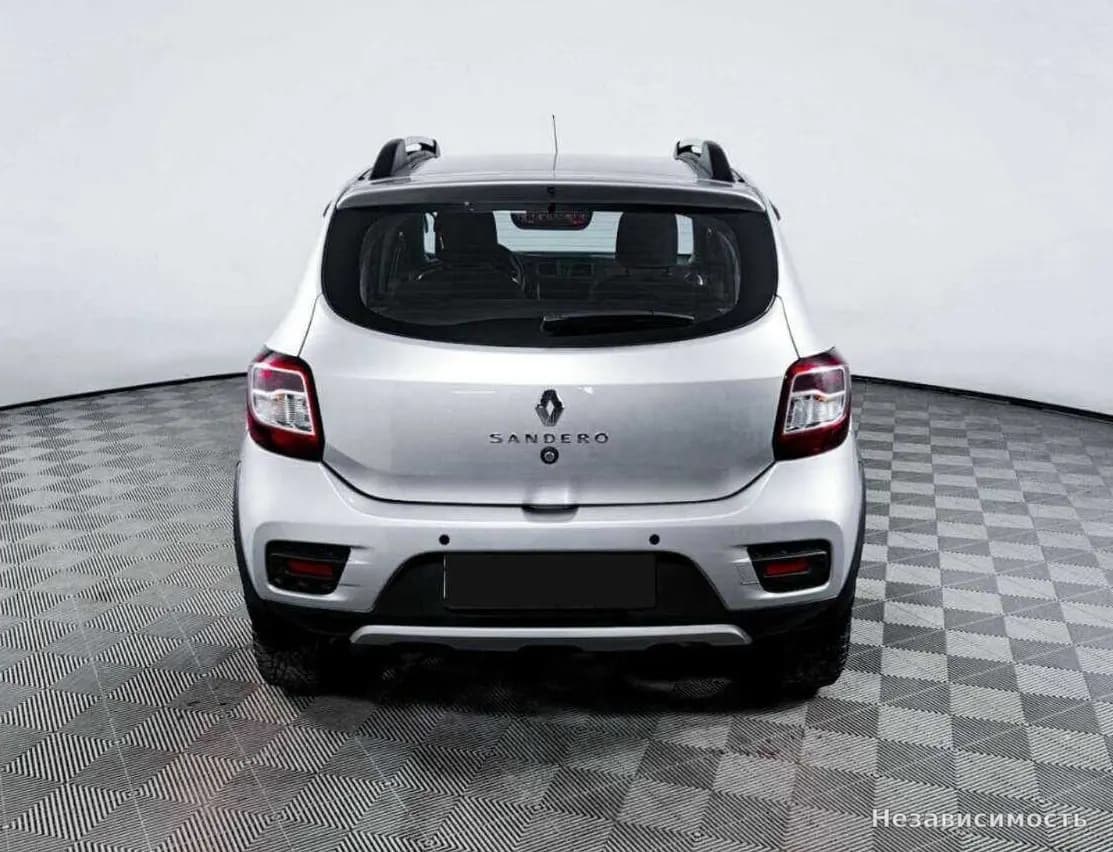 Renault Sandero 2022 с пробегом — фото 6