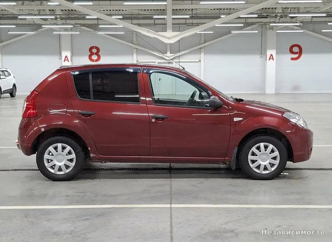 Renault Sandero 2014 с пробегом — фото 4