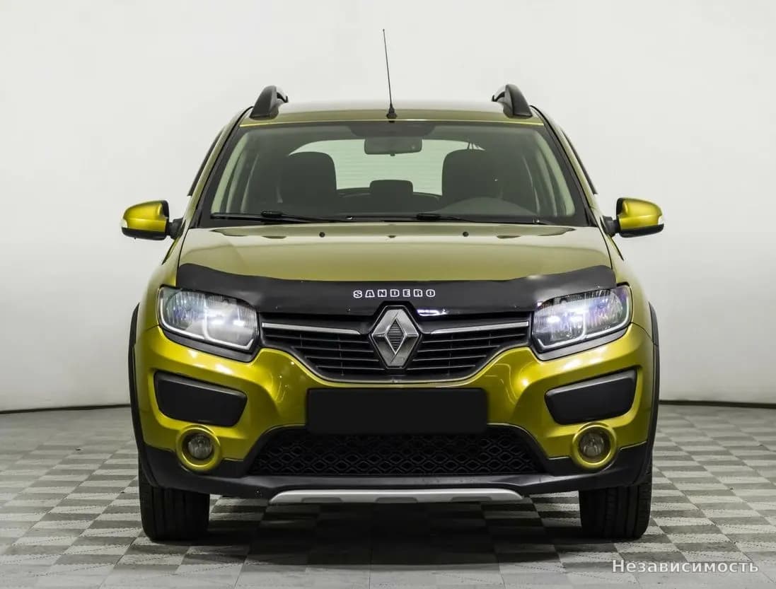 Renault Sandero 2015 с пробегом — фото 2