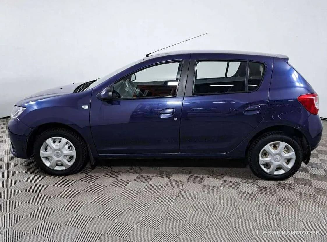 Renault Sandero 2015 с пробегом — фото 8