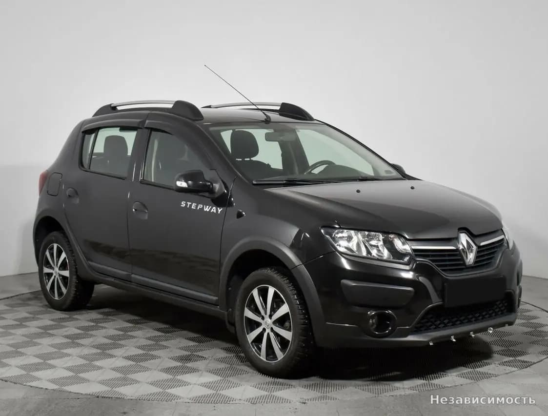 Renault Sandero 2016 с пробегом — фото 3