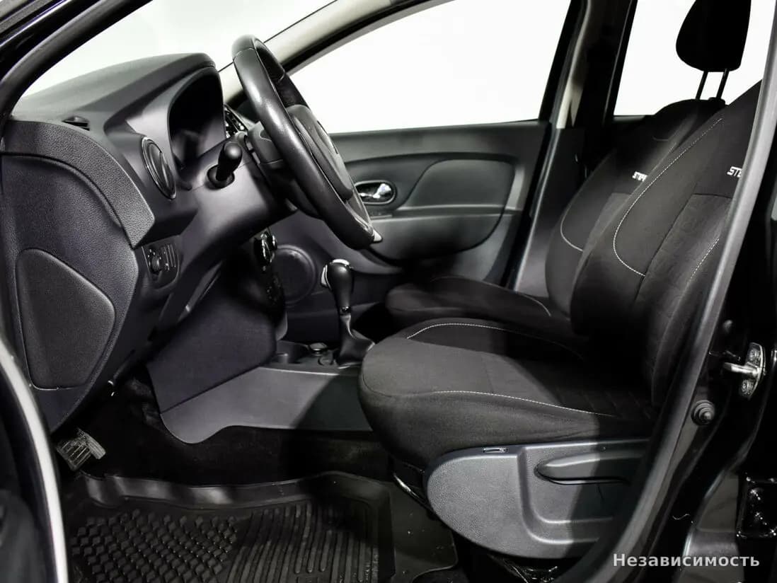 Renault Sandero 2016 с пробегом — фото 10