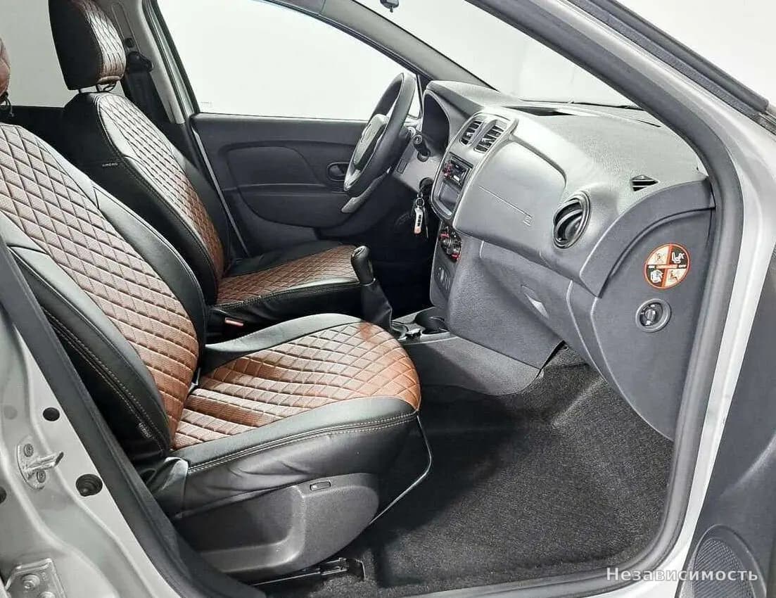 Renault Sandero 2018 с пробегом — фото 9