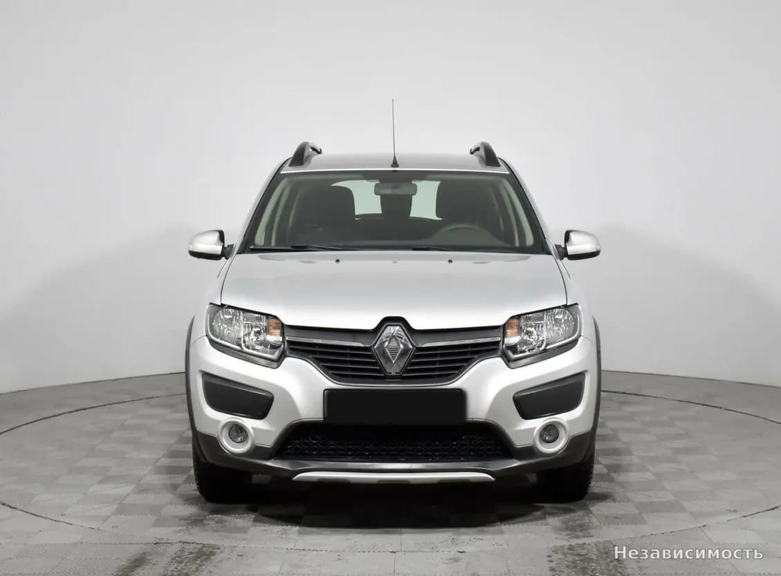 Renault Sandero 2016 с пробегом — фото 2