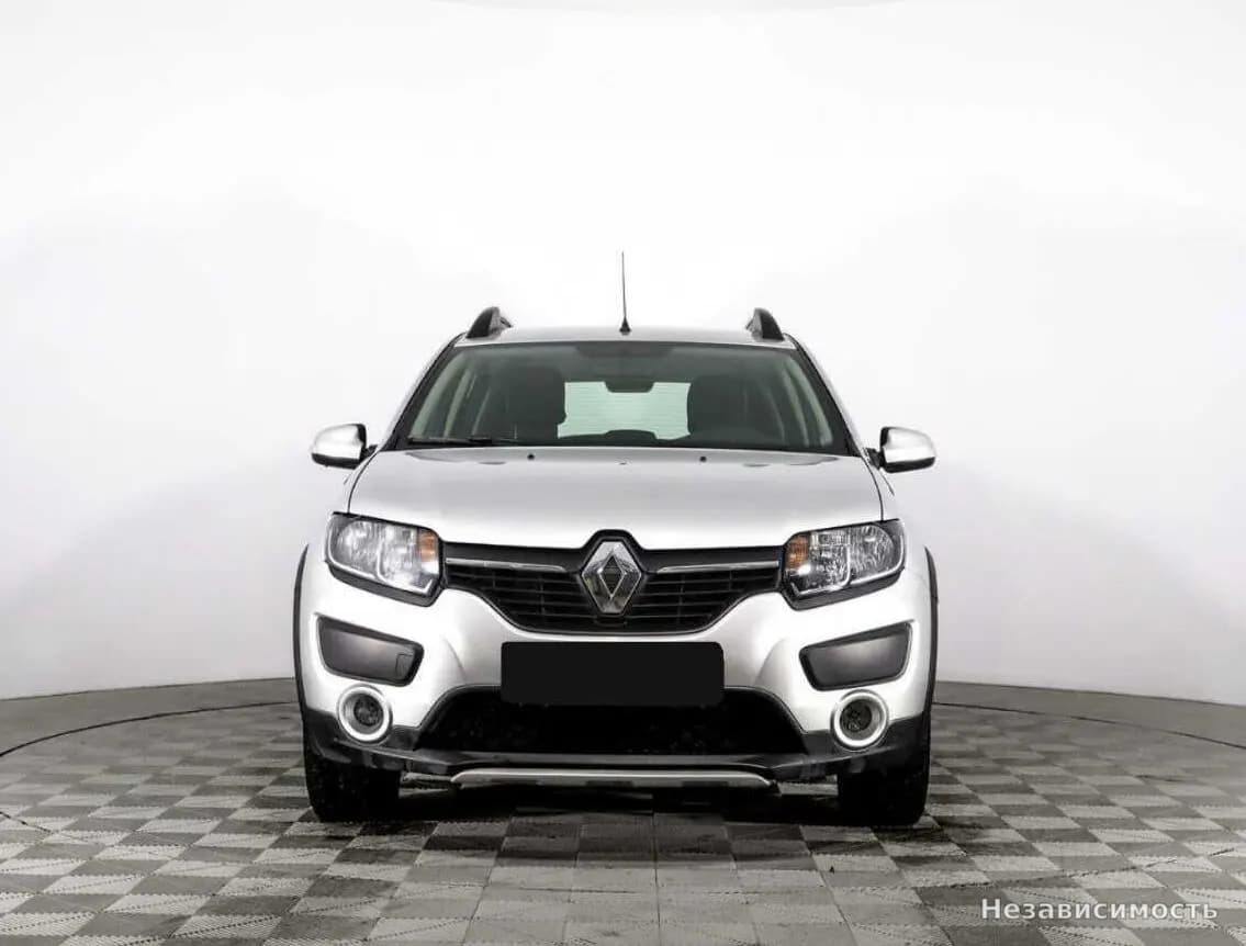 Renault Sandero 2016 с пробегом — фото 2