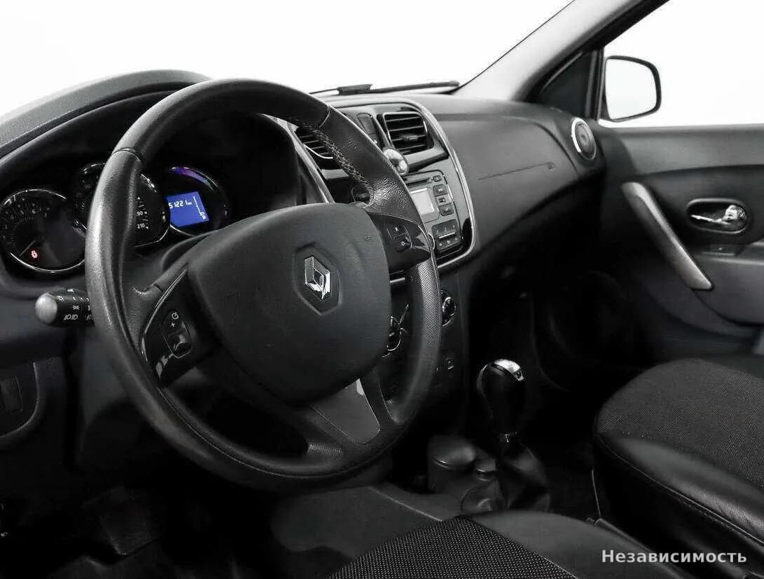 Renault Sandero 2016 с пробегом — фото 9