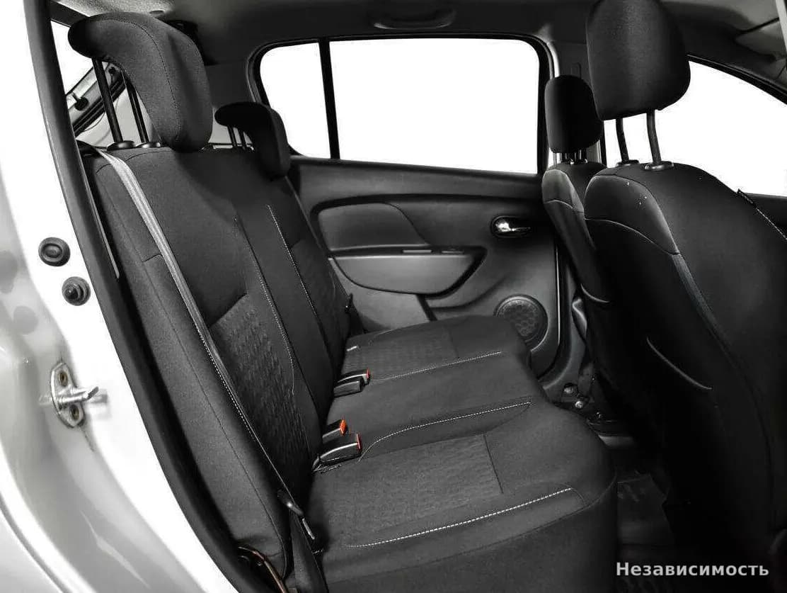 Renault Sandero 2015 с пробегом — фото 10