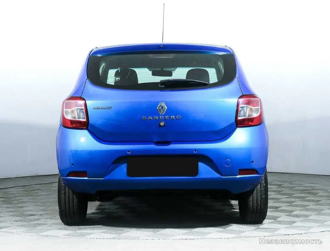 Renault Sandero 2016 с пробегом — фото 5