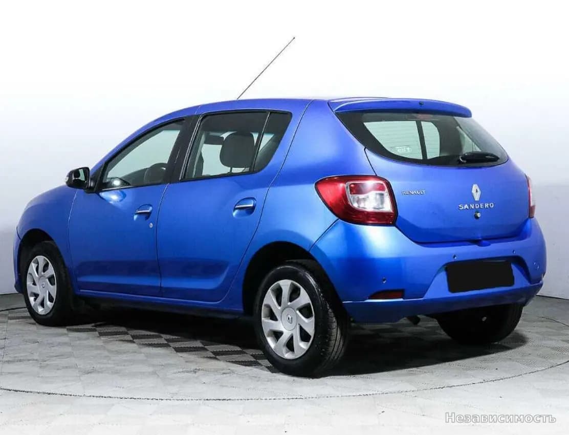 Renault Sandero 2016 с пробегом — фото 6