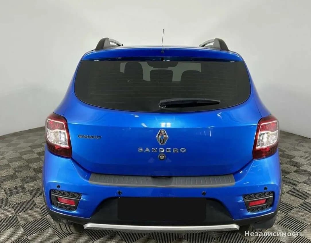 Renault Sandero 2016 с пробегом — фото 3