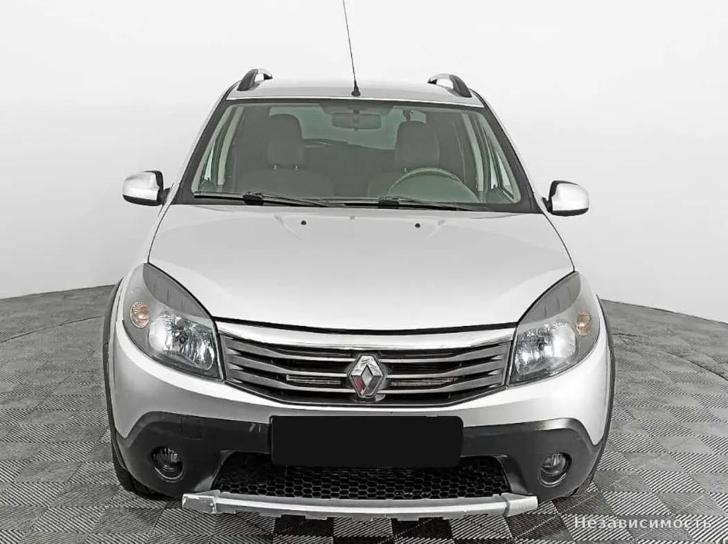 Renault Sandero 2013 с пробегом — фото 2