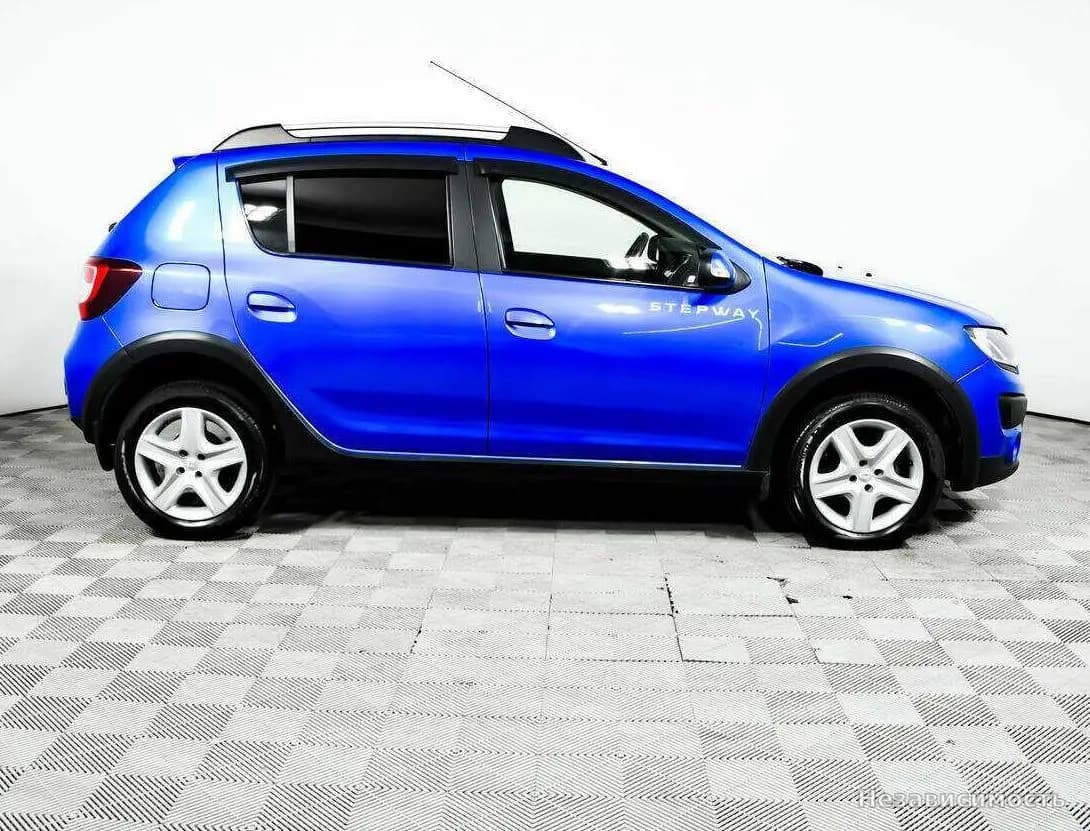 Renault Sandero 2016 с пробегом — фото 4