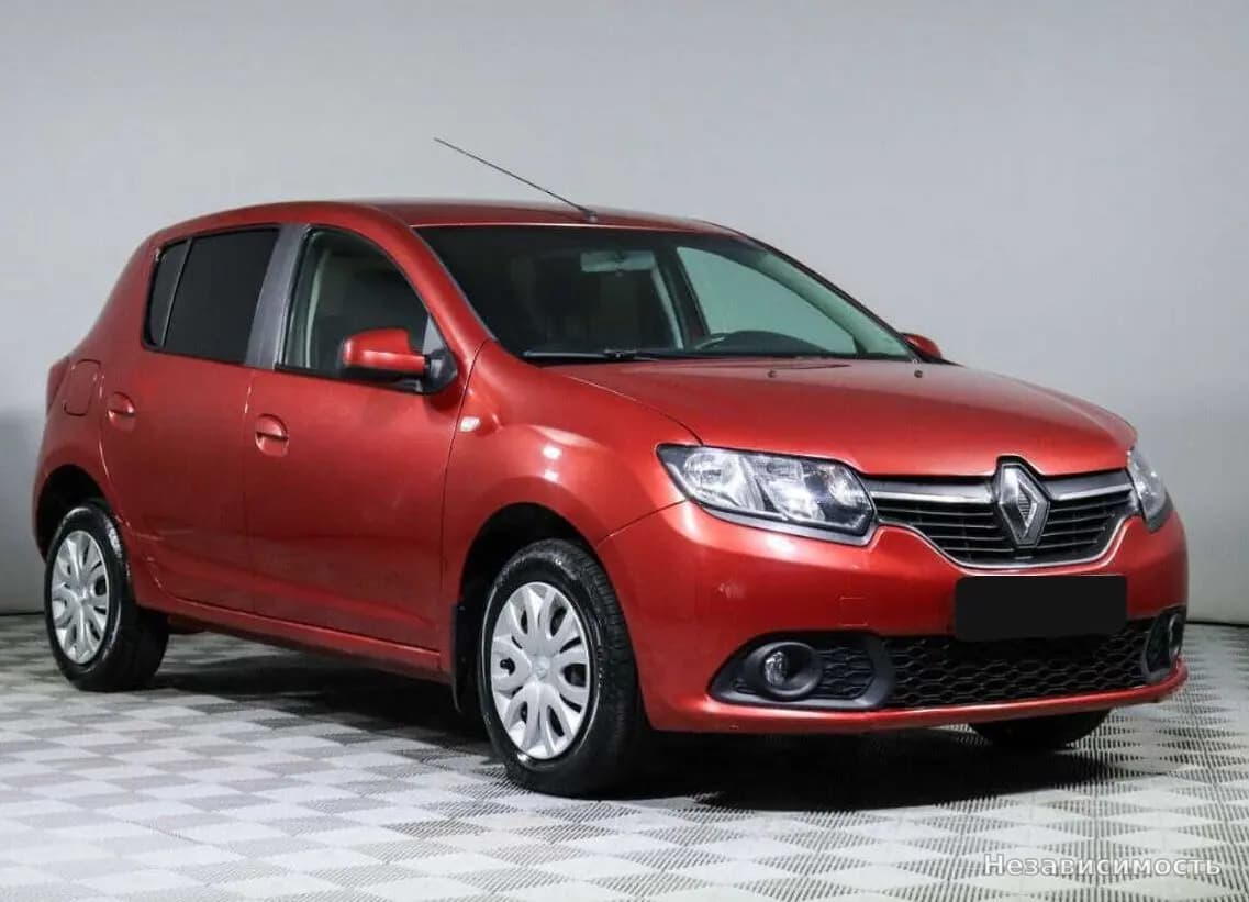 Renault Sandero 2015 с пробегом — фото 3