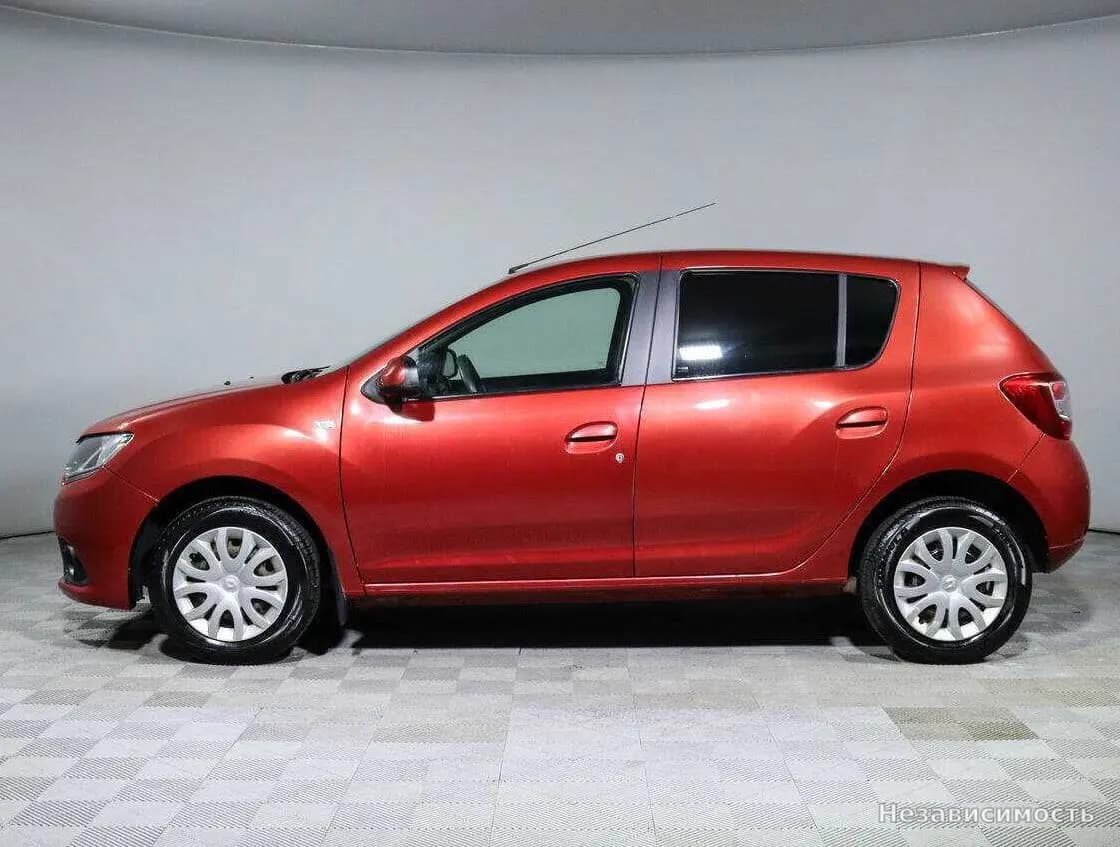 Renault Sandero 2015 с пробегом — фото 8