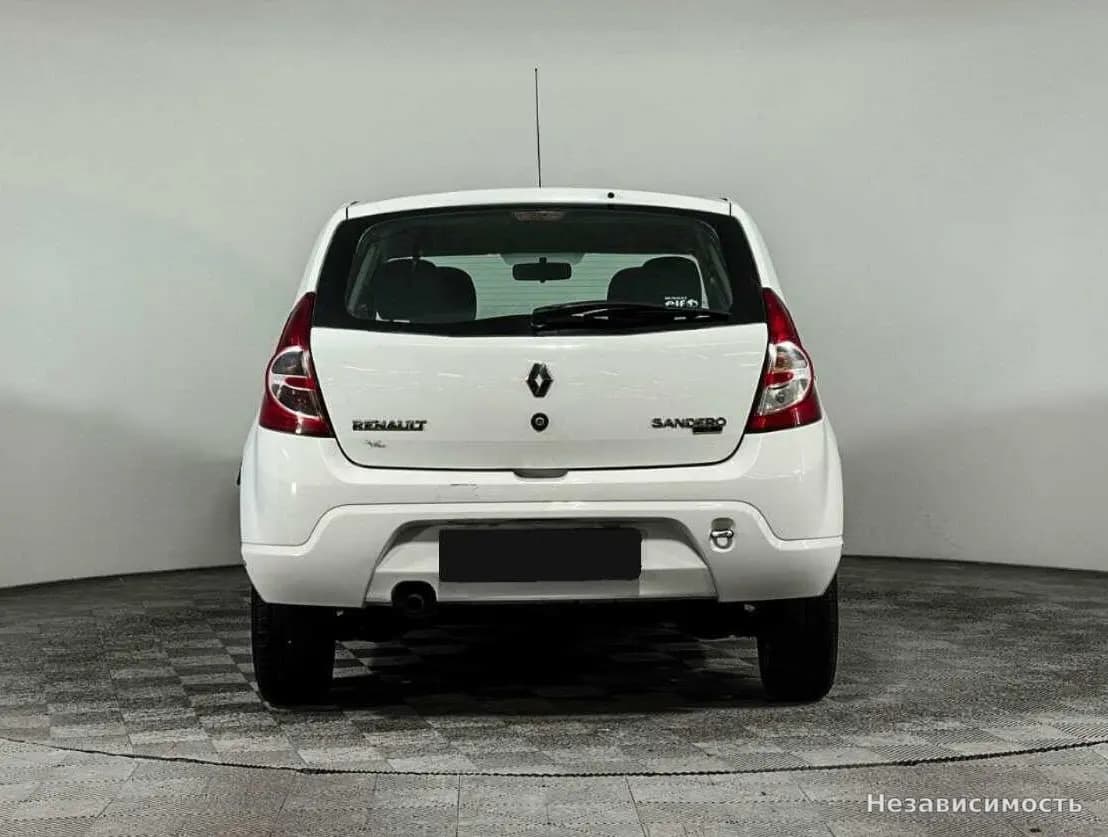 Renault Sandero 2013 с пробегом — фото 4