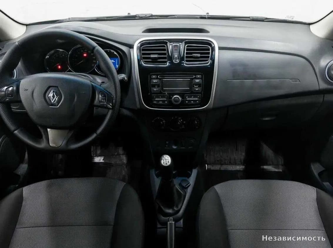 Renault Sandero 2016 с пробегом — фото 9