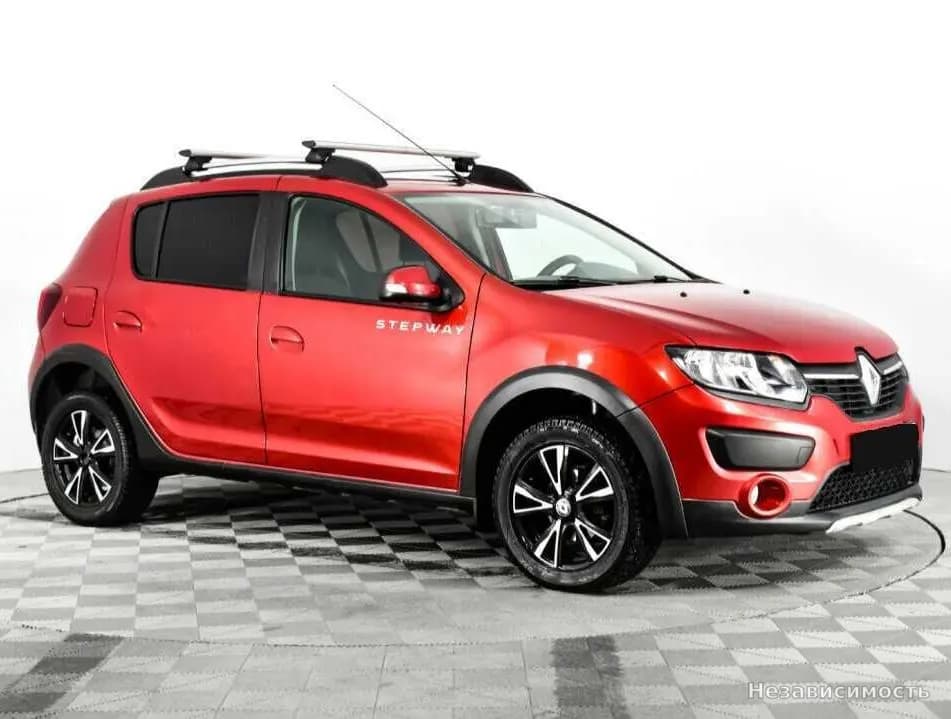 Renault Sandero 2016 с пробегом — фото 3