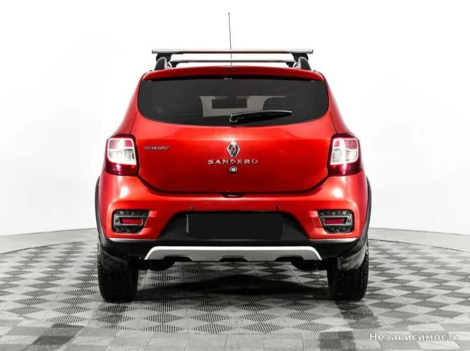 Renault Sandero 2016 с пробегом — фото 6