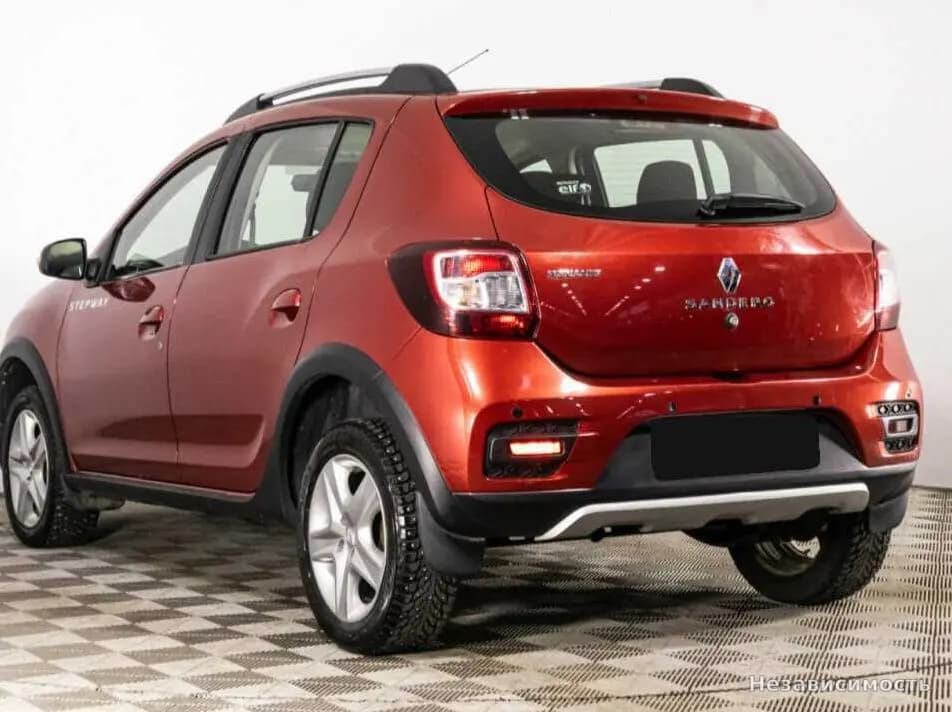 Renault Sandero 2017 с пробегом — фото 7