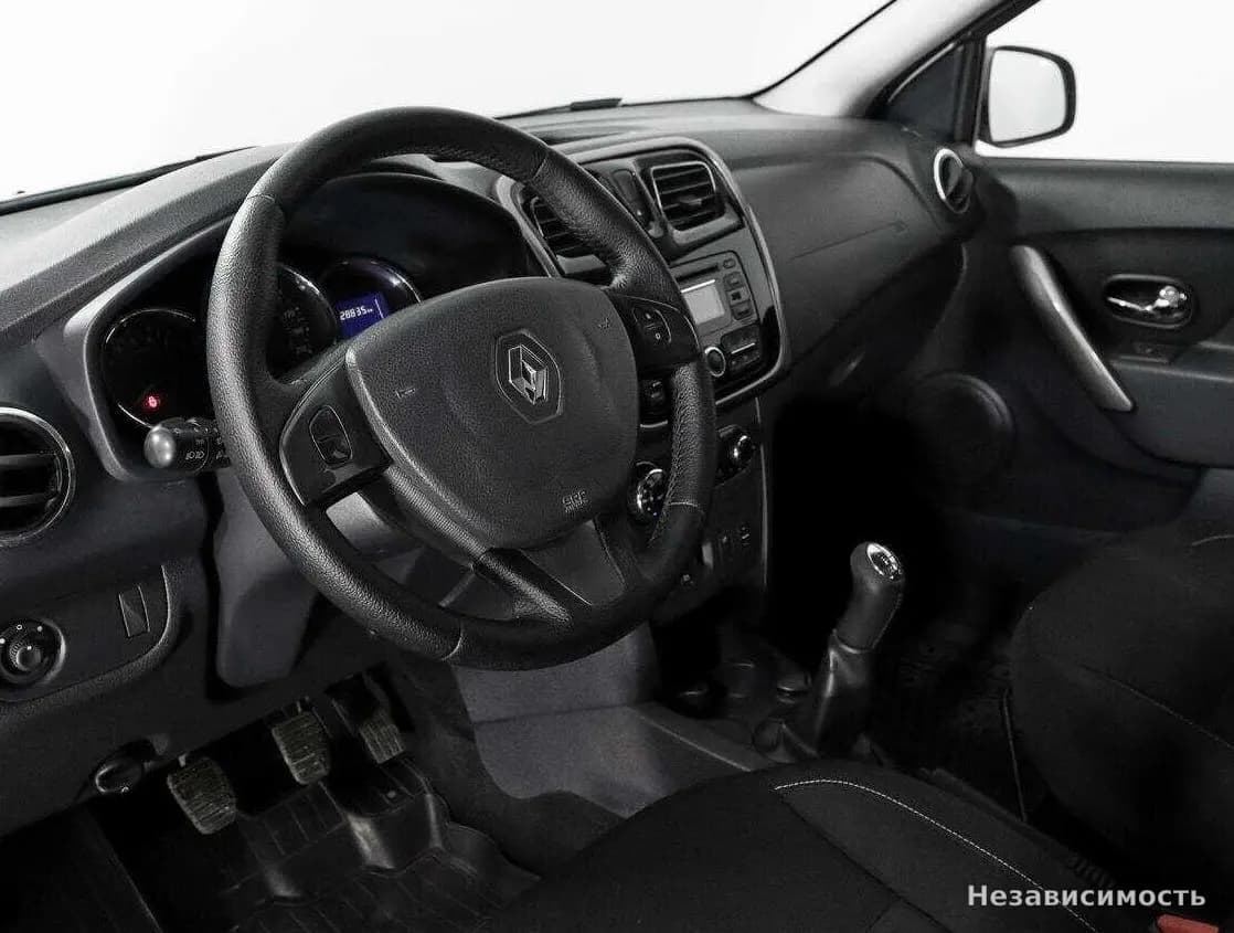 Renault Sandero 2017 с пробегом — фото 7