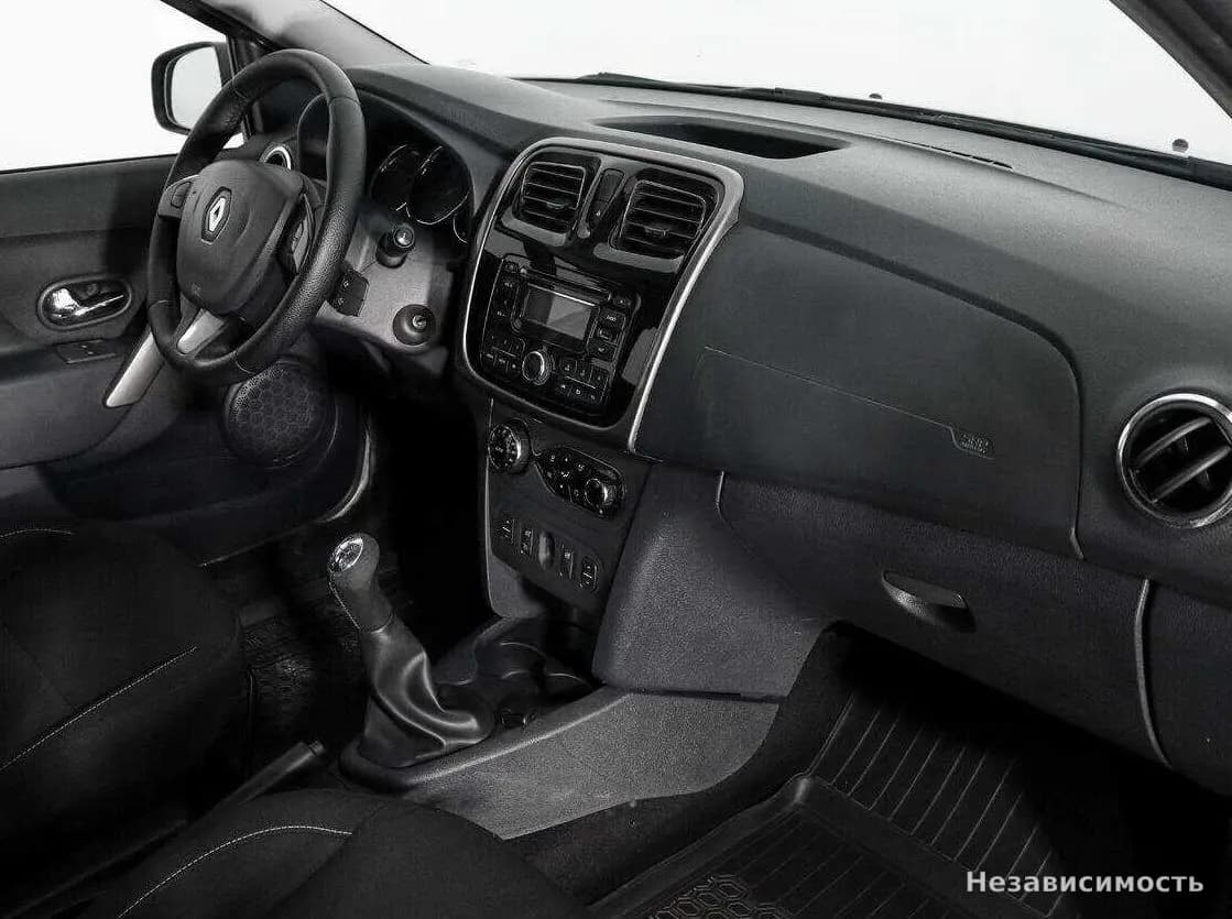 Renault Sandero 2017 с пробегом — фото 9