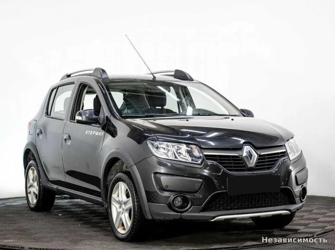 Renault Sandero 2015 с пробегом — фото 3
