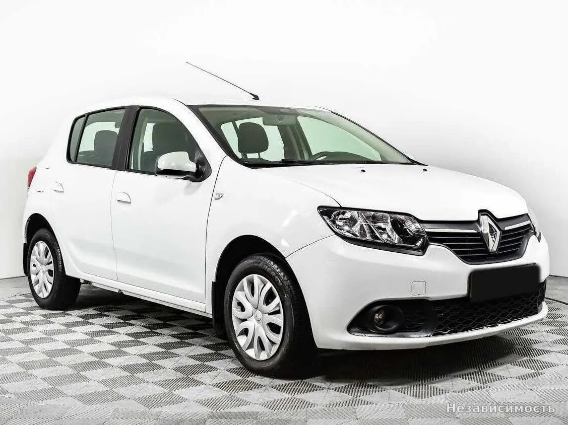 Renault Sandero 2017 с пробегом — фото 3