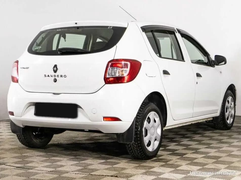 Renault Sandero 2016 с пробегом — фото 5