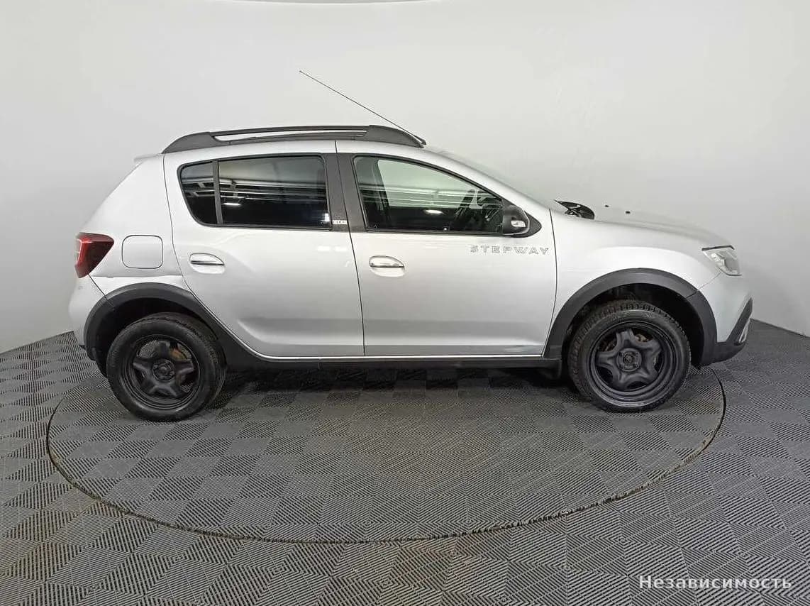 Renault Sandero 2019 с пробегом — фото 4