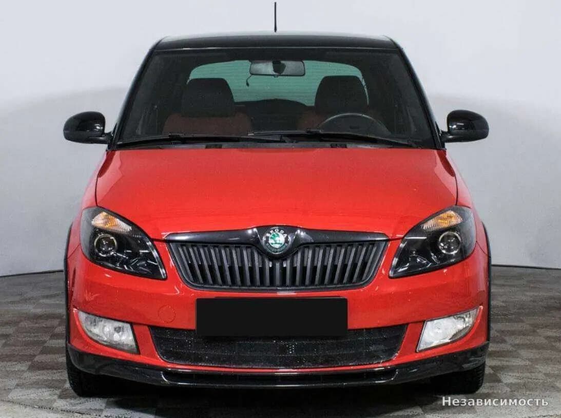Skoda Fabia 2012 с пробегом — фото 2
