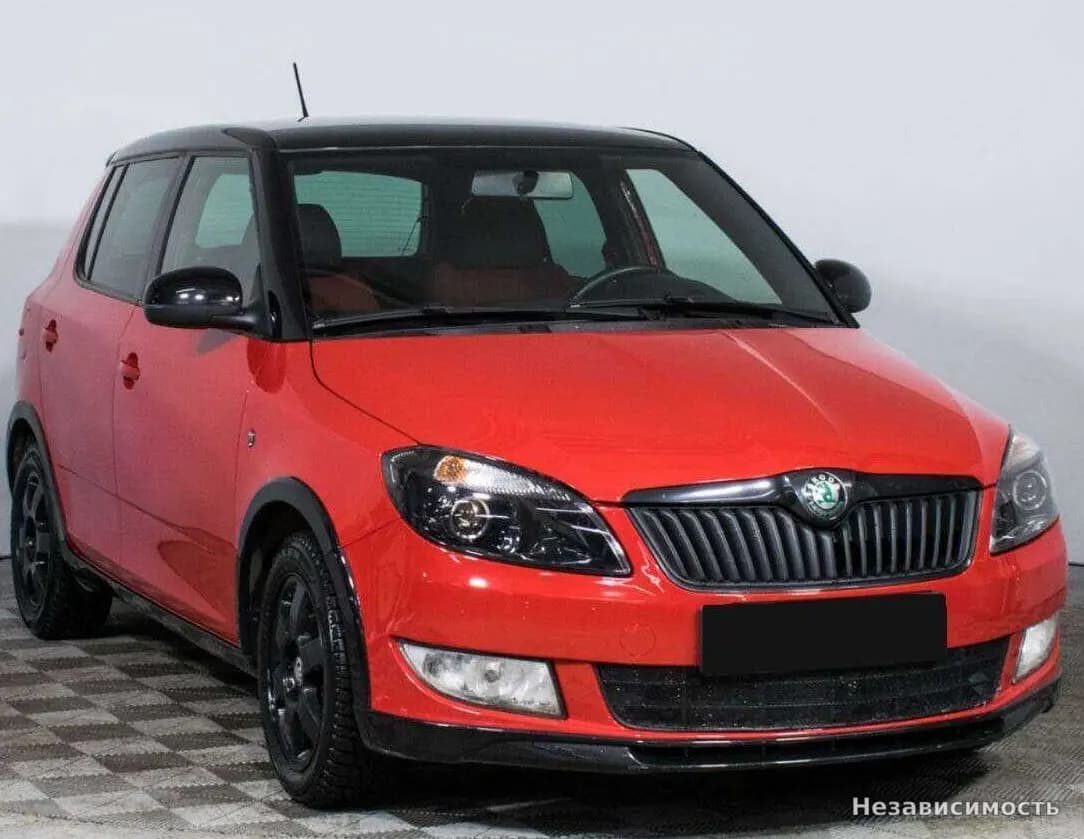 Skoda Fabia 2012 с пробегом — фото 3