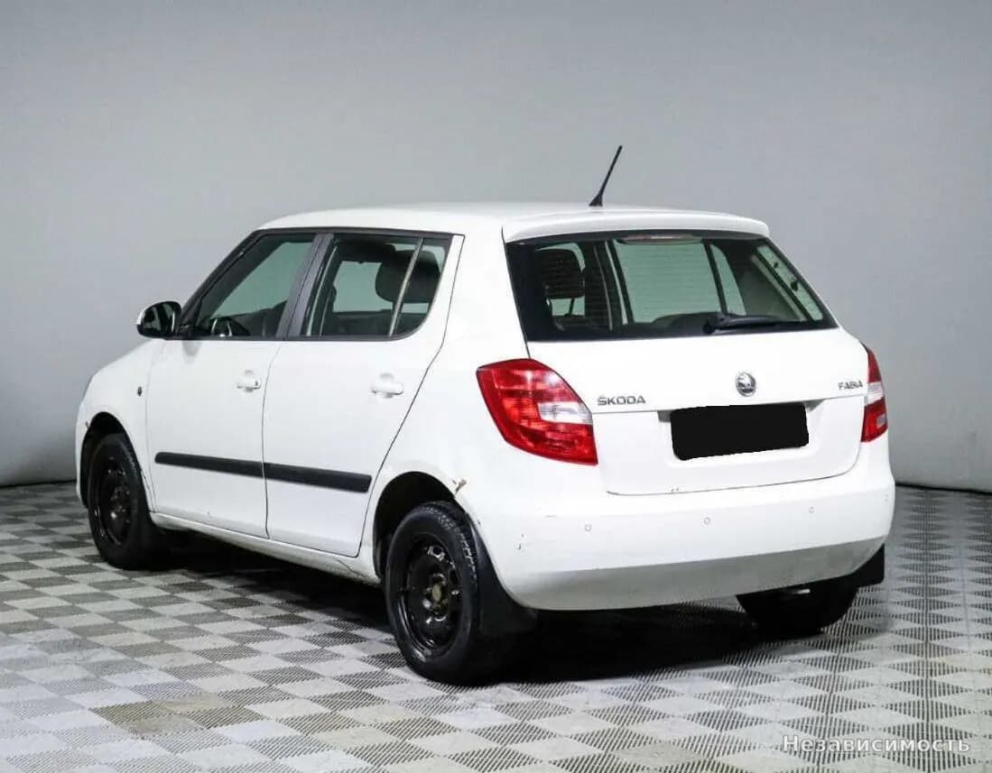 Skoda Fabia 2014 с пробегом — фото 7