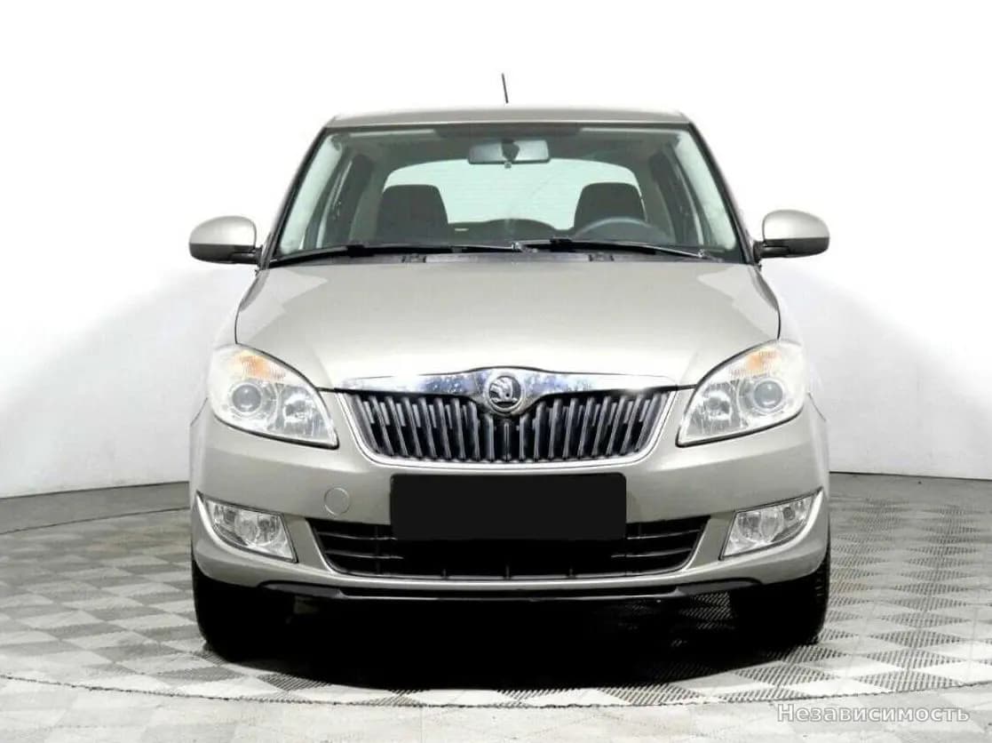 Skoda Fabia 2014 с пробегом — фото 2