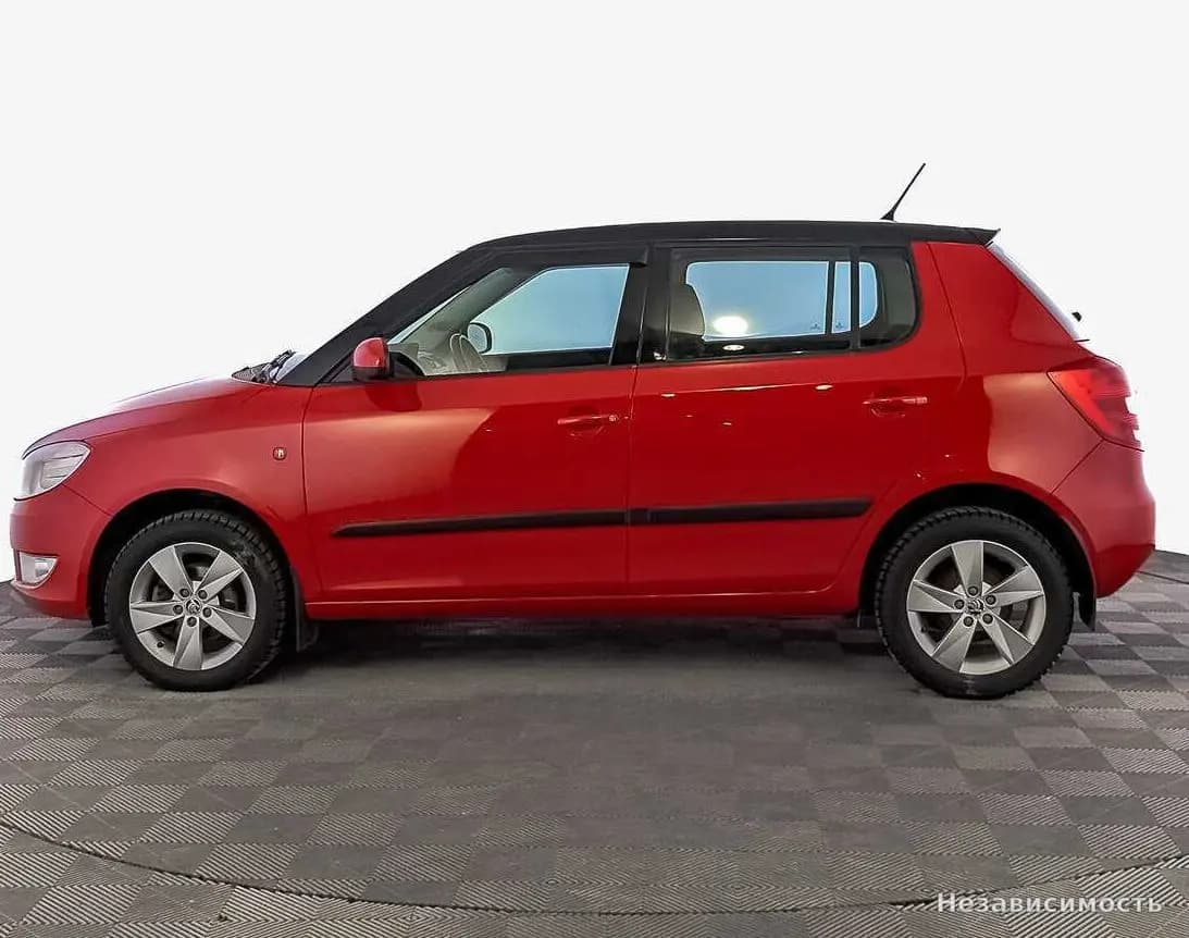 Skoda Fabia 2013 с пробегом — фото 8