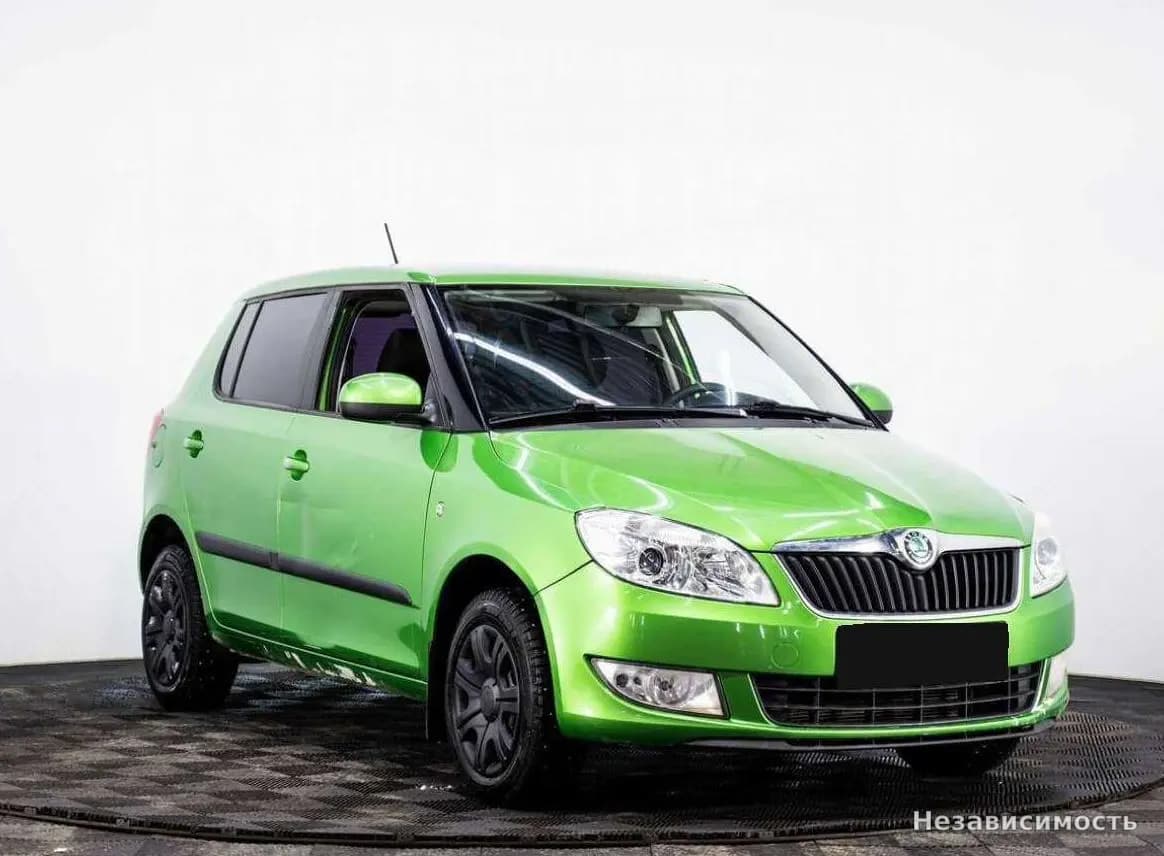 Skoda Fabia 2012 с пробегом — фото 3