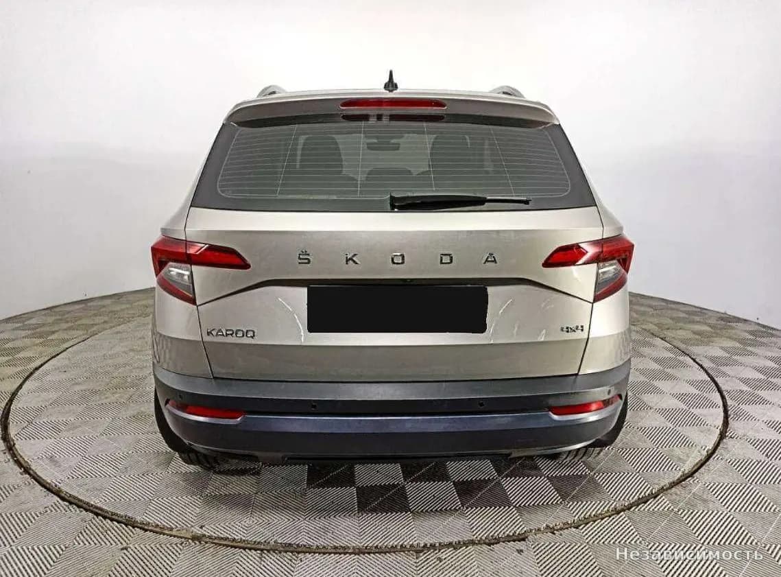 Skoda Karoq 2021 с пробегом — фото 6