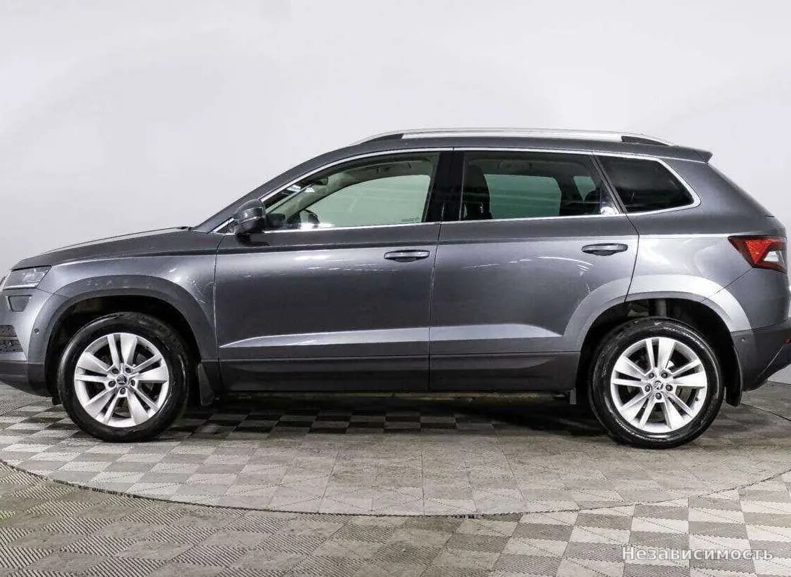 Skoda Karoq 2020 с пробегом — фото 7